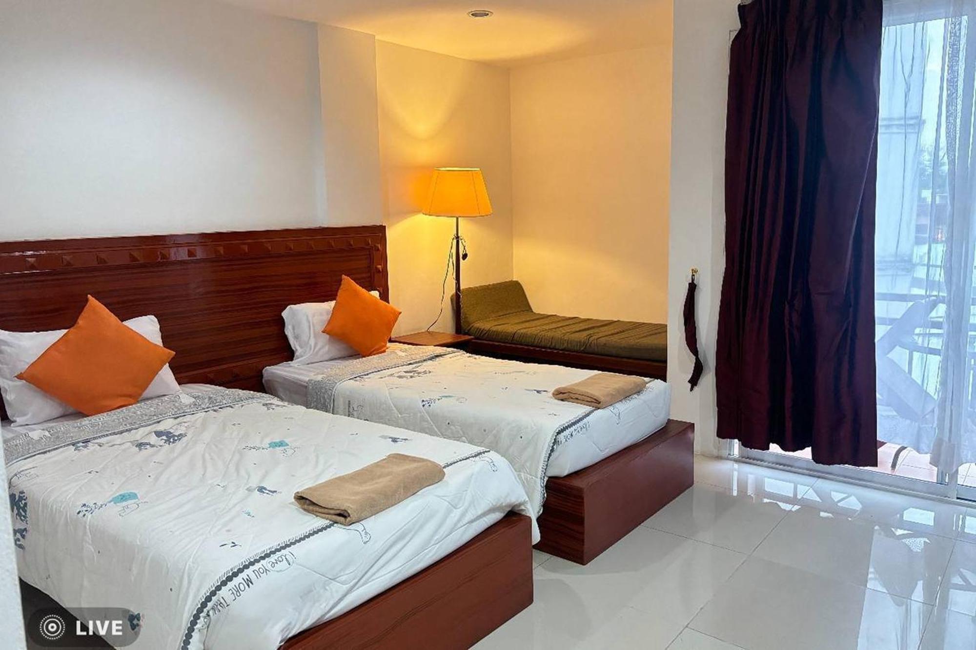 Praew Mansion Hotel Pantai Kamala Luaran gambar
